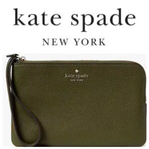 KATE SPADE NEW YORK CAMERON MEDIUM ZIP WRISTLET NWT